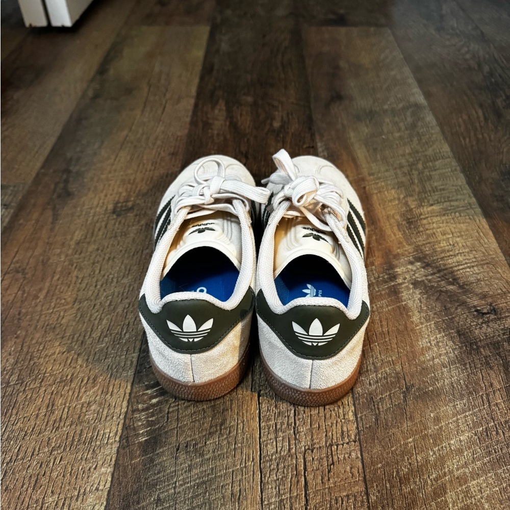 Adidas Gazelles - Picture 3 of 3